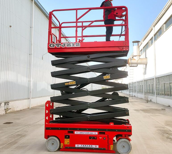 杜尔伯特自行走移动式升降机